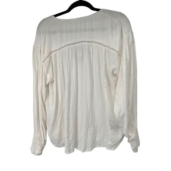 Free People White Floral Eyelet V Neck Top - Picture 3 of 7